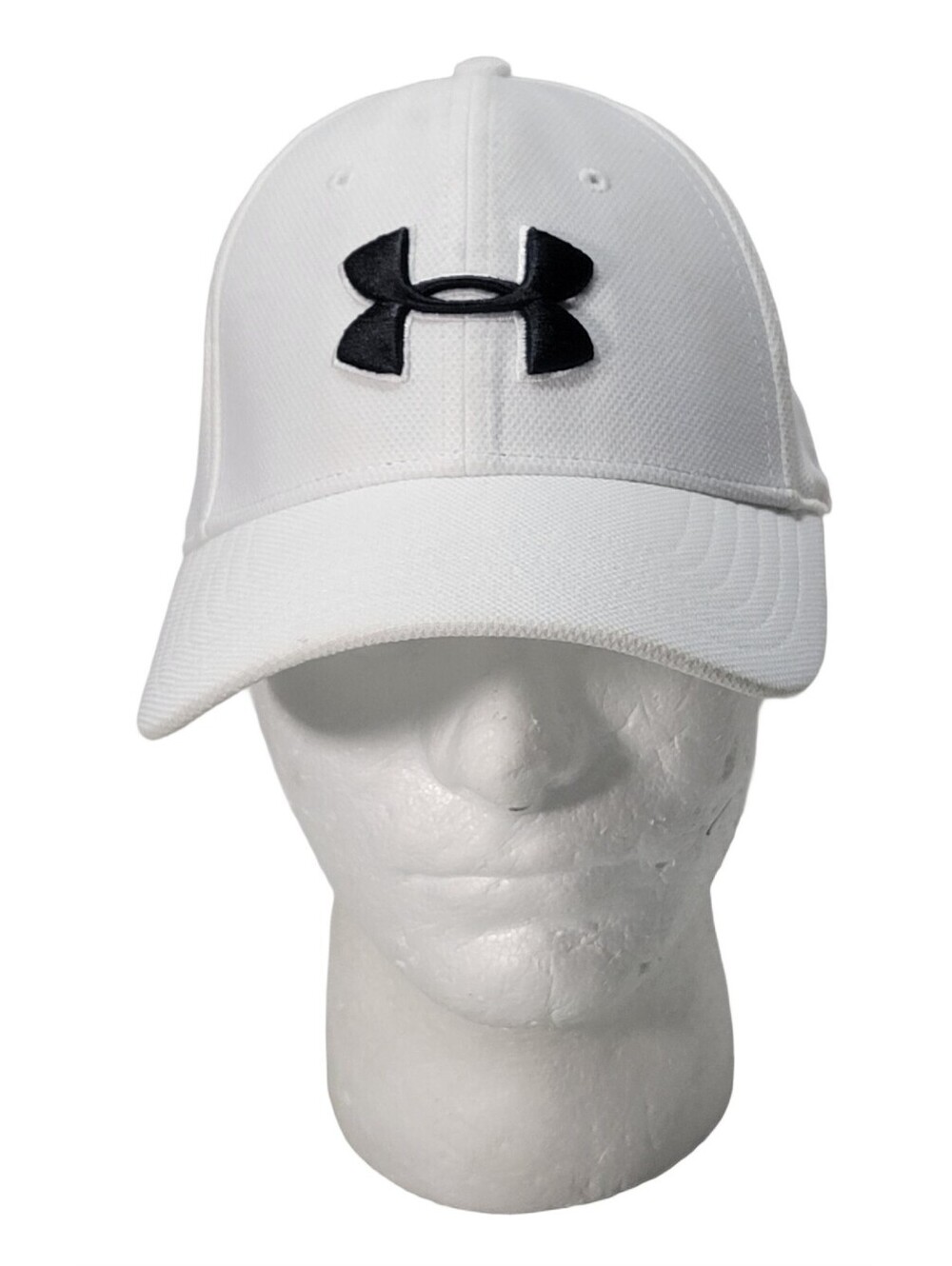 Under Armour White Mesh Fitted Baseball Hat Cap Size M/L